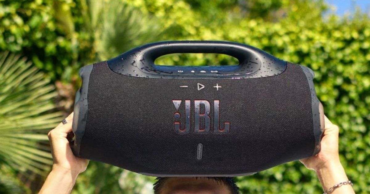 JBL Boombox 4: Som Potente e Bateria Duradoura